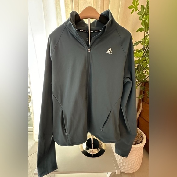 Reebok NEW Ladies size XL Reebok jacket - Picture 1 of 5